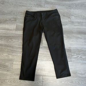 Lululemon ABC Classic Fit Mens Pants